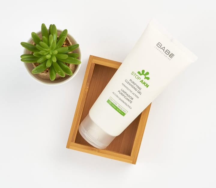 BABE STOP AKN GEL NETTOYANT PURIFIANT 200ML