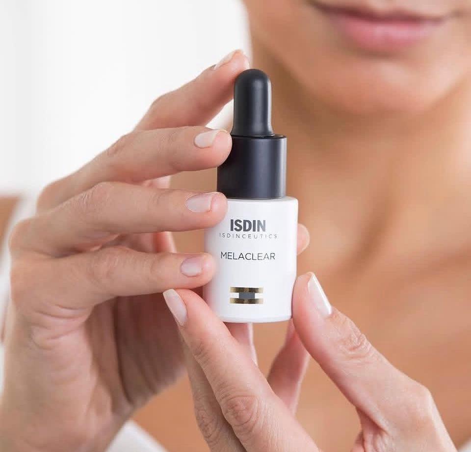 ISDIN ISDINCEUTICS MELACLEAR SERUM 15ML