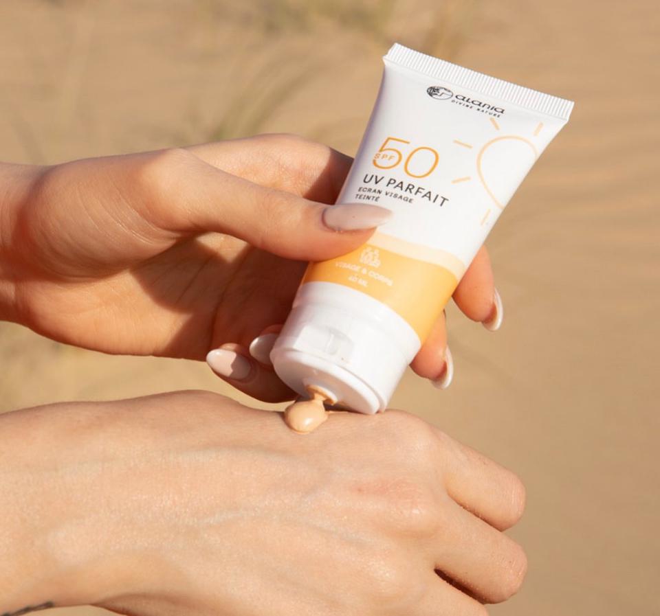 ALANIA UV Parfait Ecran Solaire Teinte 01 Light 40ml,alania