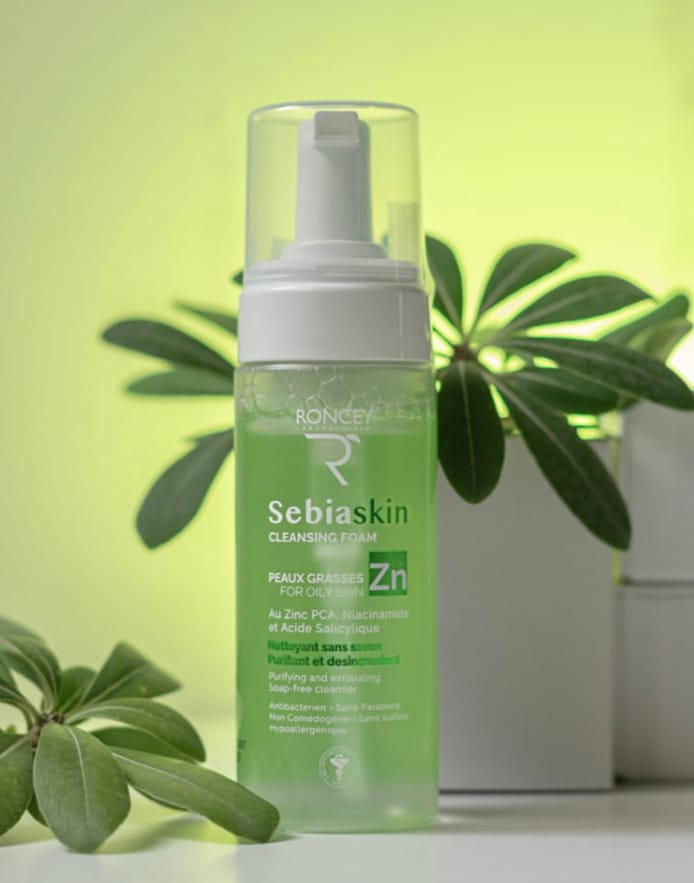 RONCEY SEBIASKIN MOUSSE NETTOYANTE ECLAIRCISSANTE PEAUX GRASSES 150ML